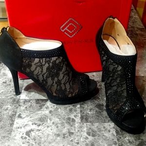 Black lace ankle boots with heel